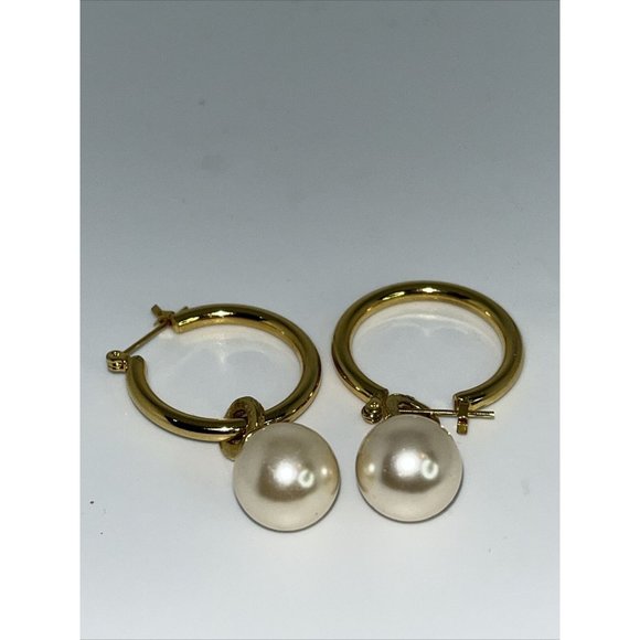 Vintage Lot Of 8 Gold Tone Pierced Earrings w/ Faux Pearls Unbranded - Picture 4 of 12